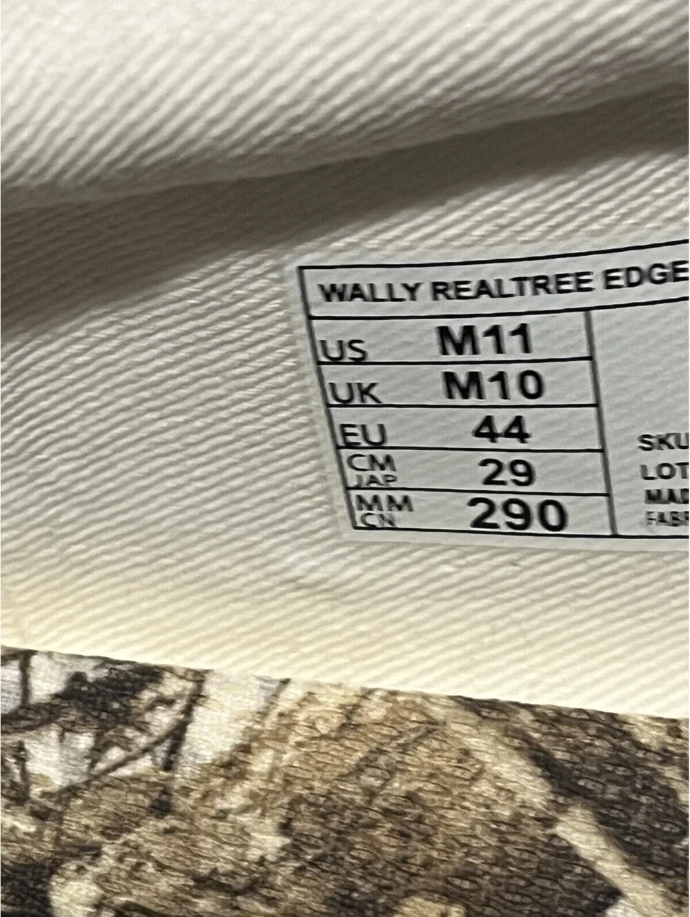 Hey Dudes Shoes Mens Size  11 Realtree Toronto Maple Leafs